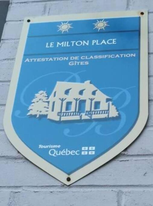 Heart Of Mtr For Memorable Experience 7Minmetro 2 Backyard Fully Equipped Villa Montreal Ngoại thất bức ảnh