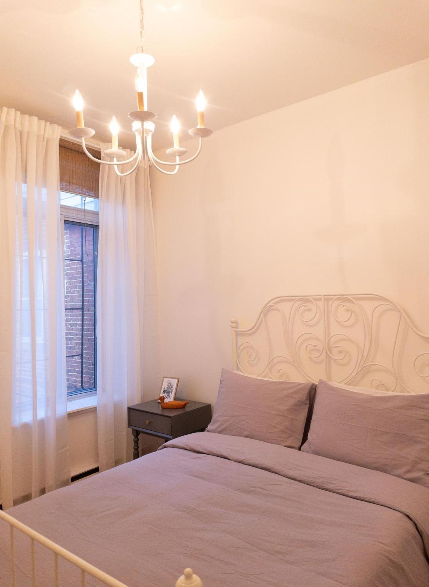 Heart Of Mtr For Memorable Experience 7Minmetro 2 Backyard Fully Equipped Villa Montreal Ngoại thất bức ảnh