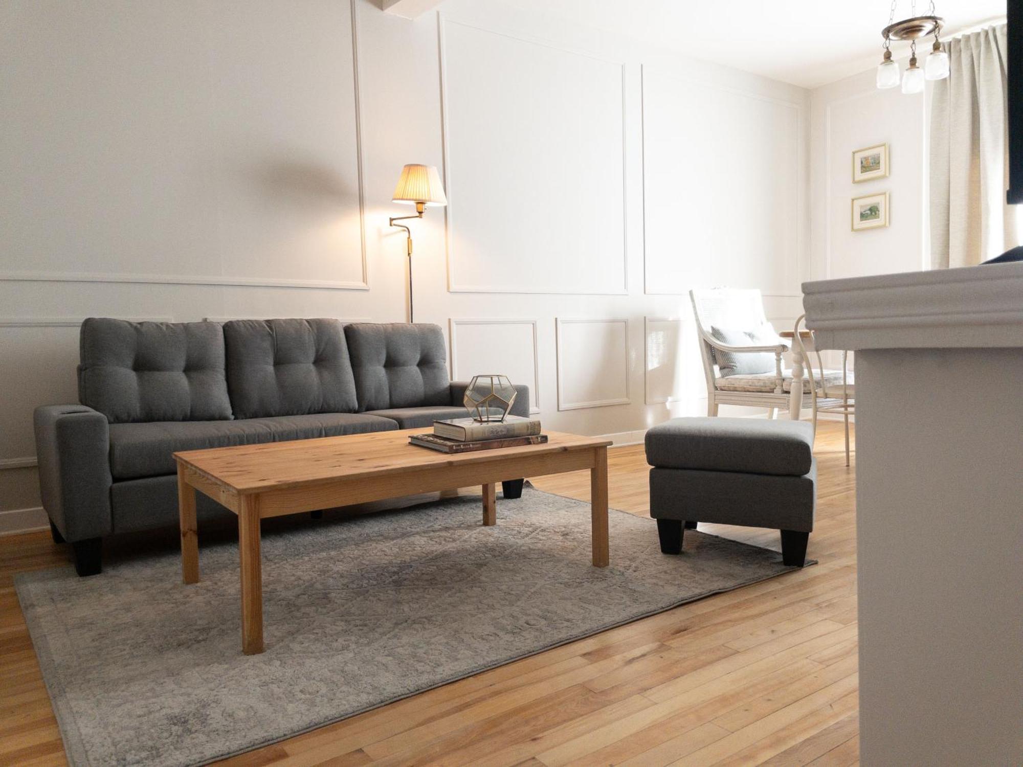 Heart Of Mtr For Memorable Experience 7Minmetro 2 Backyard Fully Equipped Villa Montreal Ngoại thất bức ảnh
