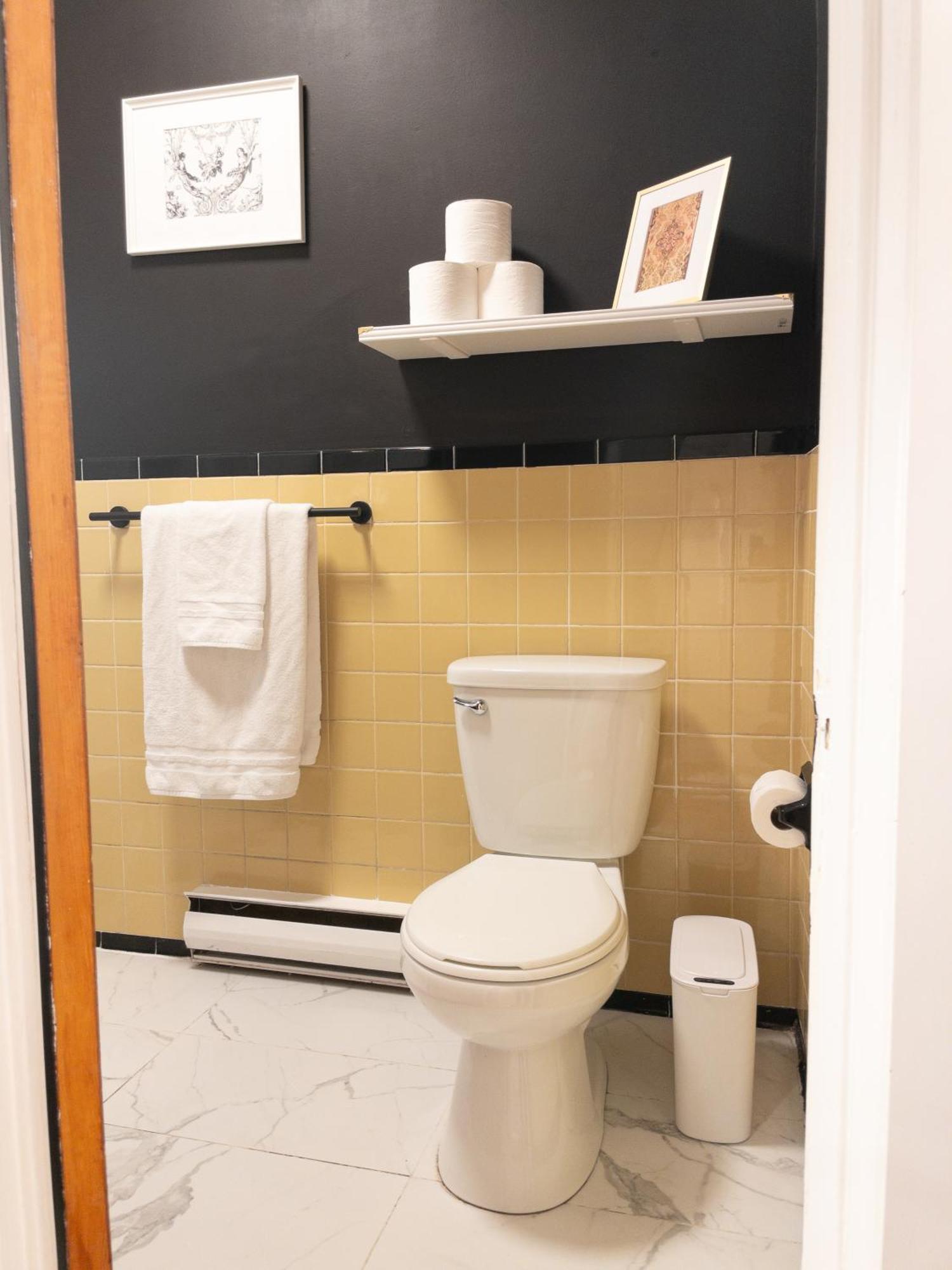 Heart Of Mtr For Memorable Experience 7Minmetro 2 Backyard Fully Equipped Villa Montreal Ngoại thất bức ảnh